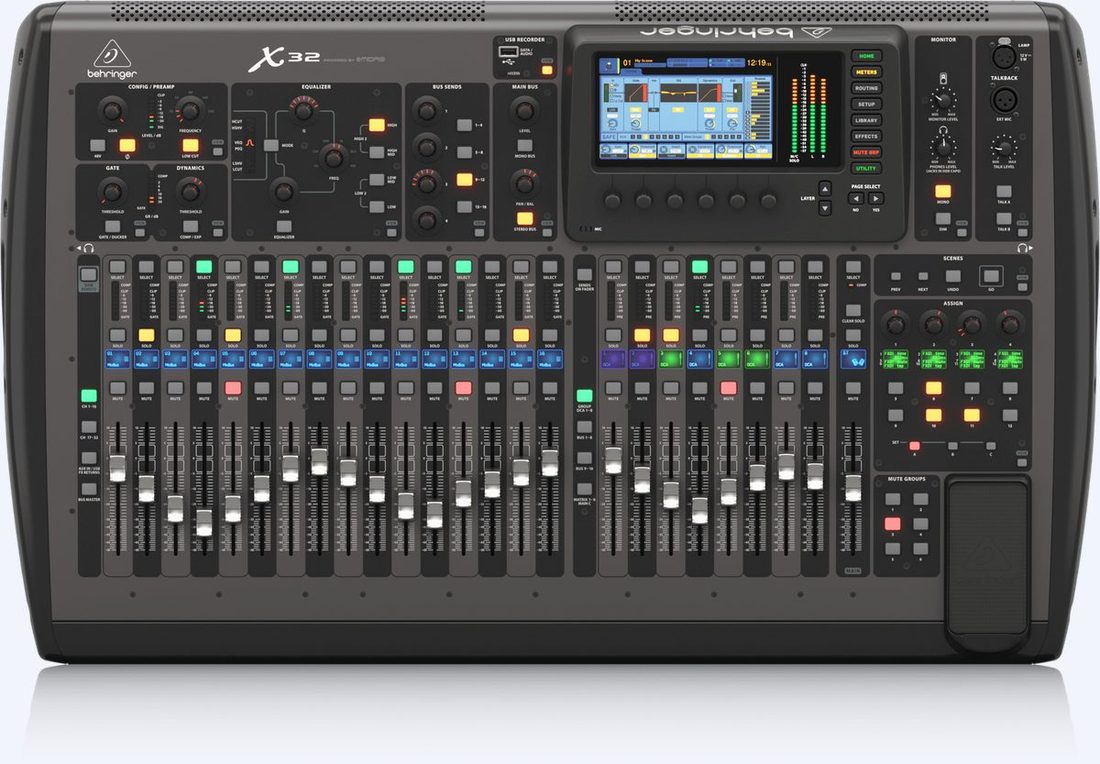 X32 数字调音台 实拍图1